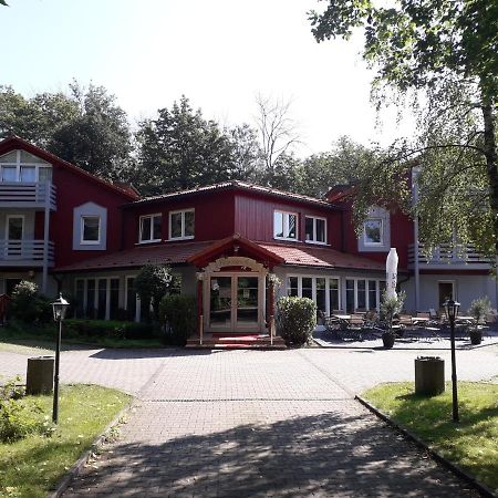 Hotel Rosengarten Leipzig-Naunhof Екстериор снимка