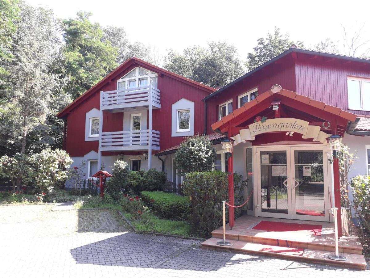 Hotel Rosengarten Leipzig-Naunhof Екстериор снимка