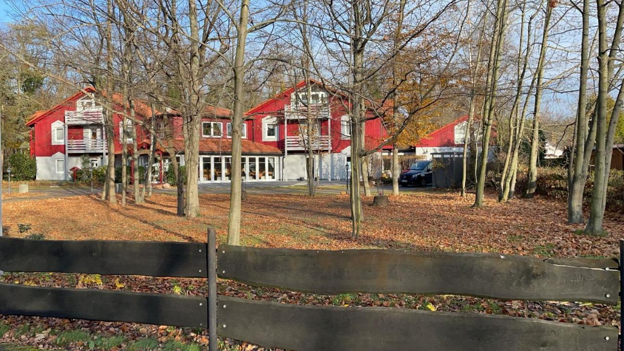 Hotel Rosengarten Leipzig-Naunhof Екстериор снимка