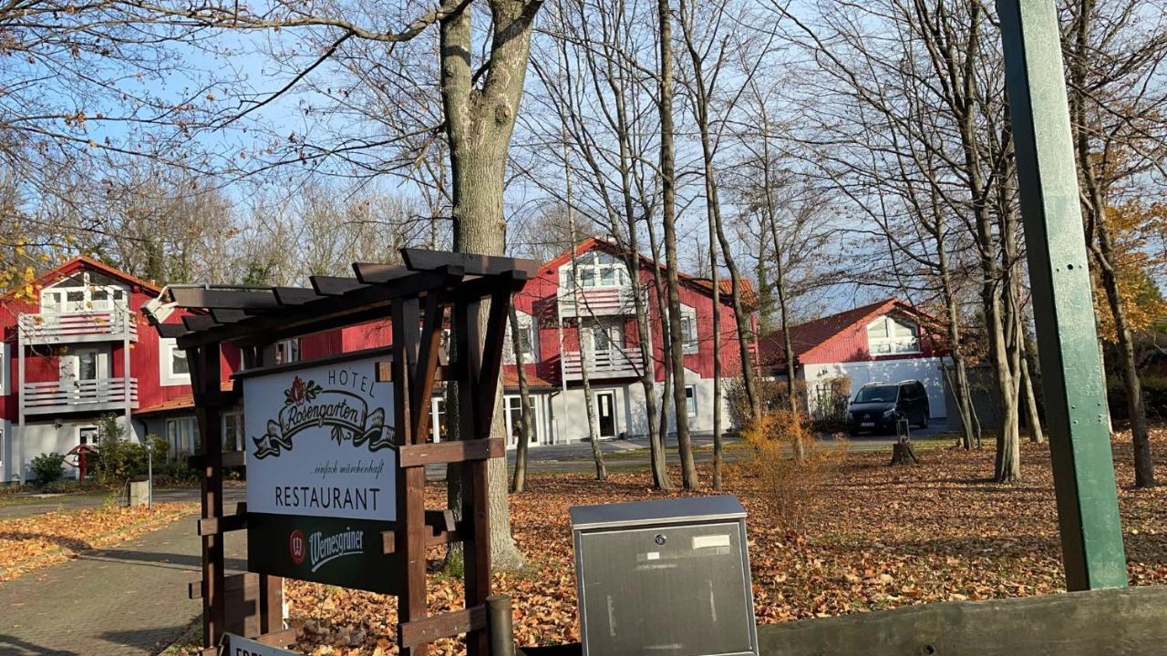 Hotel Rosengarten Leipzig-Naunhof Екстериор снимка