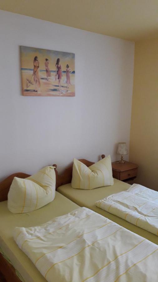 Hotel Rosengarten Leipzig-Naunhof Екстериор снимка
